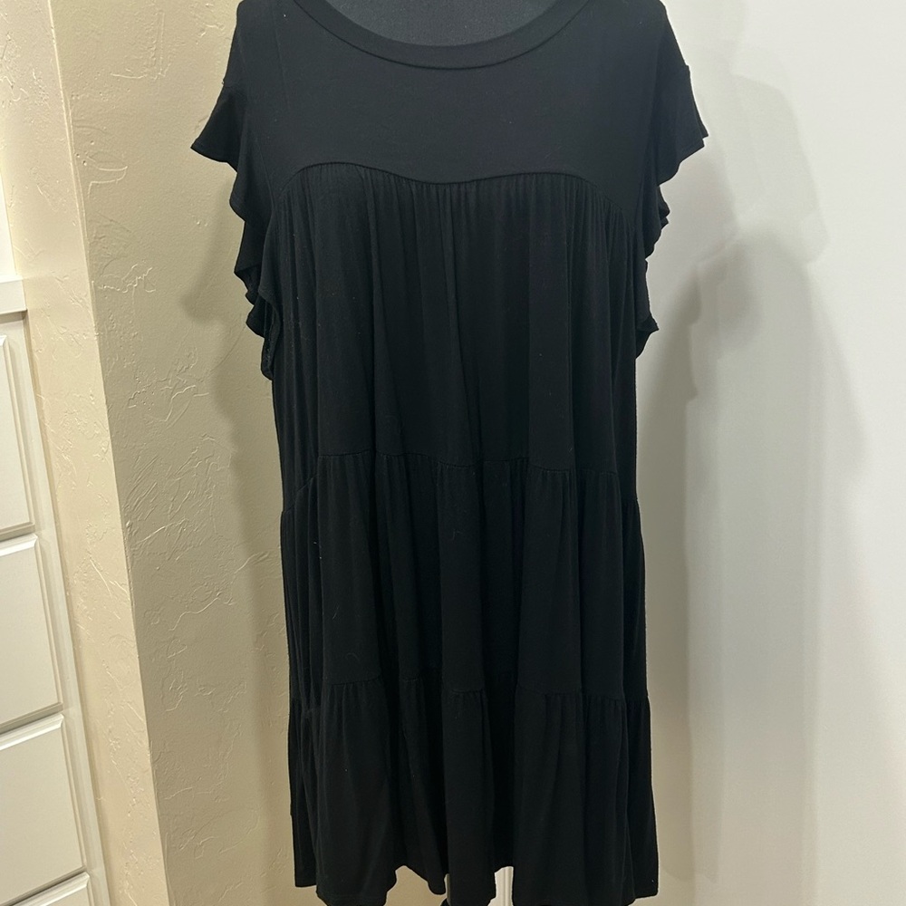 Alya Elegant Black Dress